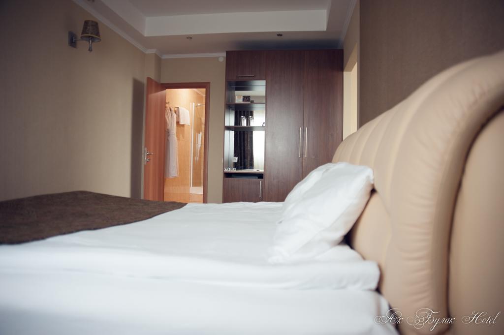 Akbulak Hotel Astaná Habitación foto